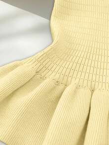 Franclia Women's Casual Elegant Daily Versatile Solid Color Round Neck Fitted Short Sleeve Cardigan With Rhinestone & Pearl Button Decor, Ruffle Hem, Spring/Summer - Yellow - View 5
