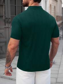 Manfinity CasualCool 男士休闲纯色短袖Polo衫，适合夏季日常通勤 - 墨綠色 - 查看 2