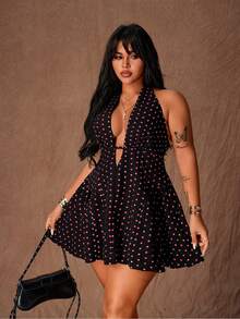 Rustia فستان قصير أنيق بتصميم الكشكشة والنقاط للمرأة البدينة، بتصميم حلقة للرقبة وربطة عنق، قصة A-line مثيرة - الأسود - مشاهدة 1