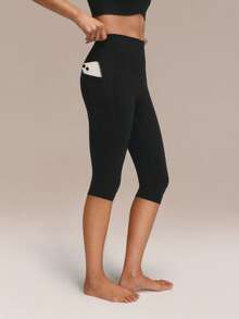 Quần legging FeatherFit™ Peak Energy cạp cao 17 inch, có túi bên hông, thấm hút mồ hôi, mềm mại như bơ, co giãn tốt, thích hợp cho yoga, pilates, tập gym, tập luyện hàng ngày. - màu đen - Xem 9