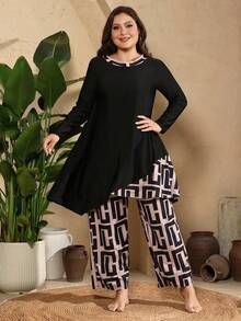 SHEIN Swim Set Pakaian Renang Burkini Wanita Ukuran Besar untuk Musim Panas di Pantai: Atasan Panjang Leher Bulat dan Celana Panjang Motif Geometris - Hitam - View 4