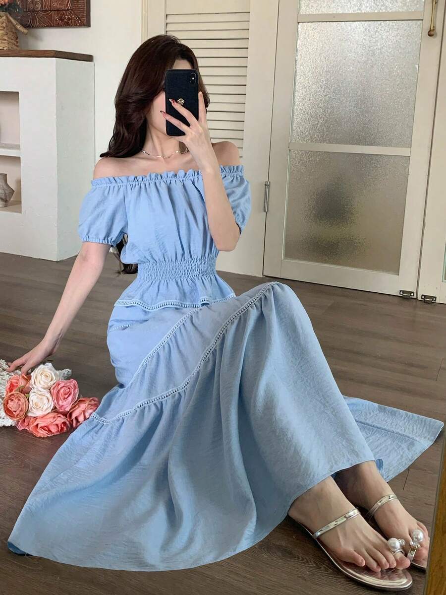 DAZY Bộ đồ mùa xuân hè gồm áo croptop trễ vai màu xanh dương và chân váy chữ A, trang phục đi biển thanh lịch, thoải mái dành cho nữ. - Màu xanh lam - Xem 1