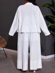SHEIN CURVE+ Curve 尺码 US22 音乐节、海滨度假、波西米亚风 2026 春夏新款优雅通勤/度假休闲/日常户外 纯白色宽松长袖常规衬衫上衣和宽松阔腿超长裤 女装两件套 - 白色 - 查看 2
