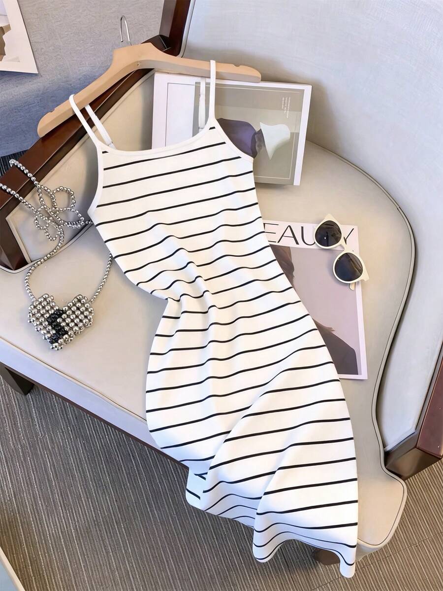 Resyla Mẫu mới nhất, chân váy hai dây kẻ sọc kiểu dáng nhẹ nhàng, tôn dáng, đa năng cho việc đi làm hàng ngày và hẹn hò vào mùa xuân và mùa hè. - Nhiều màu - Xem 1