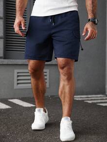 Manfinity Homme Quần đùi nam dáng rộng, có túi nắp bên hông và dây rút ở eo. - Màu xanh hải quân - Xem 7