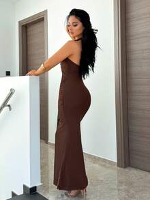 Vassilux Đầm maxi màu vàng kem gợi cảm cổ chữ V sâu, kiểu yếm, thanh lịch dành cho nữ, thích hợp cho mùa xuân/hè. Đầm màu nâu gợi cảm cổ yếm, đầm nâu sang trọng, dự tiệc. - Cà phê nâu - Xem 4