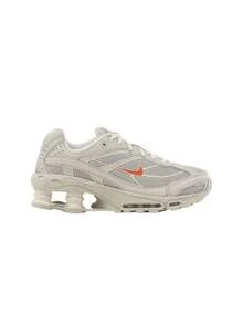 Nike أحذية كاجوال للنساء Shox Ride 2 لون عظمي فاتح HQ5412 - LIGHT BONE/TURF ORANGE-PHANTOM - مشاهدة 1