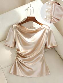 Franclia Bộ sưu tập mới dành cho nữ: Thanh lịch và gợi cảm, hoàn hảo cho công sở, kỳ nghỉ, bãi biển, đi làm, những dịp lãng mạn, tiệc tùng, sinh nhật, hòa nhạc, ngày Valentine và lễ hội. Áo nữ mùa hè mới màu sâm panh bằng satin, cổ bèo nhún, tay ngắn, đính ngọc trai với thiết kế độc đáo, tôn dáng eo và xếp ly thanh lịch. Thích hợp cho các buổi đi chơi, mùa hè, mặc thường ngày và nhiều dịp khác. Áo màu sâm panh, phong cách thanh lịch dành cho nữ, thích hợp cho việc đi làm. - Rượu sâm banh - Xem 4