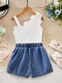 Elladie kids 2pcs/Set Tween Girls White Asymmetric Neck 3D Floral Ribbed Top & Denim Pearl Shorts Skirt With Bow,Cute Summer Blue And White Wedding Guest Outfits - White - View 2