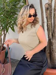 Jeta Ari Solid Cap Sleeve Knit Top Old Money Business Casual Woman Work Clothes - Beige - View 6