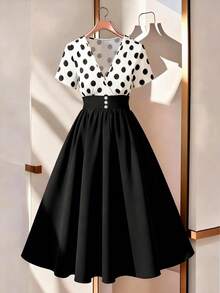 GlowEve CURVE Plus Size Elegant Commuter Color Block Polka Dot Print Patchwork Dress - Black and White - View 3