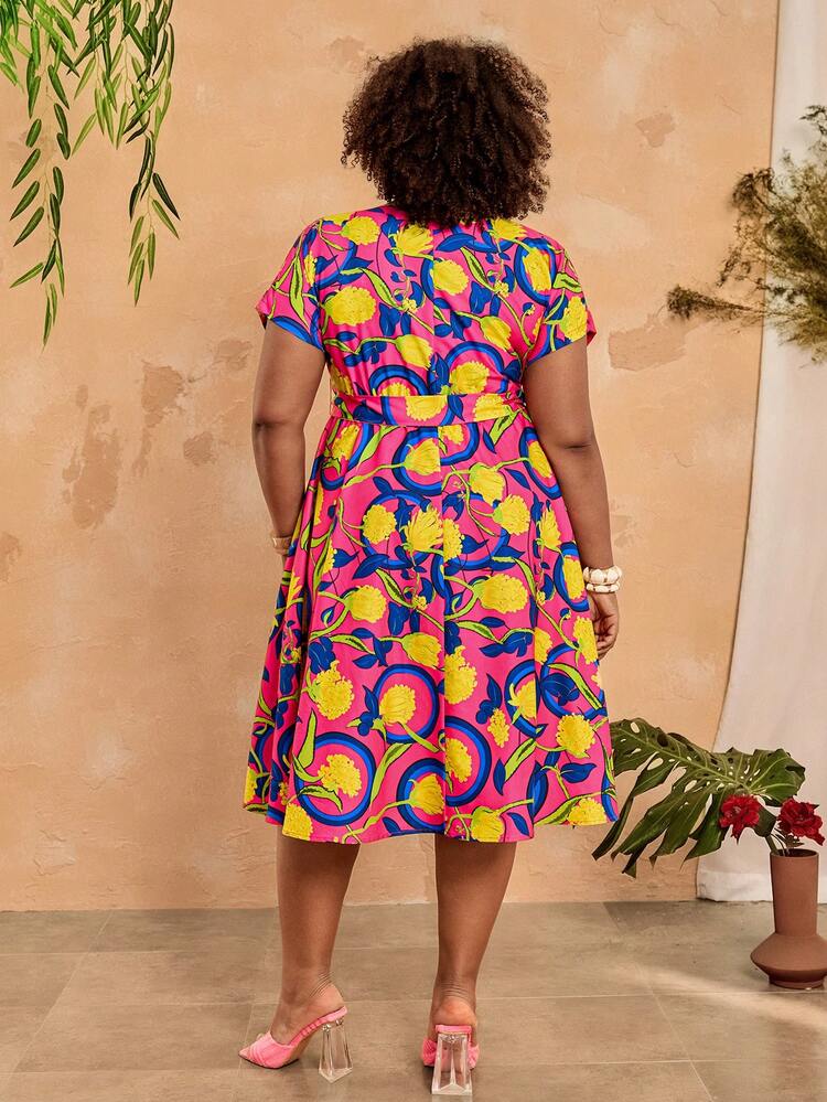 Plus Size Women's Summer Vacation Floral Print Cutout Neck Dress Women's Plus Size Dresses Plus Size Women's Summer Outfits Curve Vacation Outfits Women African Print Dresses For Women Women Vacation Outfit Sets Plus Size Summer Dresses Plus Size Vacation Dresses Plus Size Women's Clothing