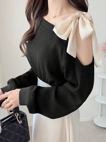 FRIFUL Áo thun dài tay nữ kiểu dáng casual phối màu tương phản, thiết kế xoắn vai, thích hợp mặc mùa hè. - màu đen - Xem 4