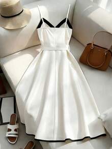SHEIN Franclia Robe portefeuille élégante à taille ajustée et évasée avec contraste de couleurs pour femmes - Blanc - Voir 2