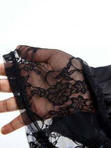LYSMO 2026 New Minimalist Sexy Black Lace Splice Backless Blouse, Suitable For Summer, Elegant, Beach, Casual And Other Occasions - Black - View 7