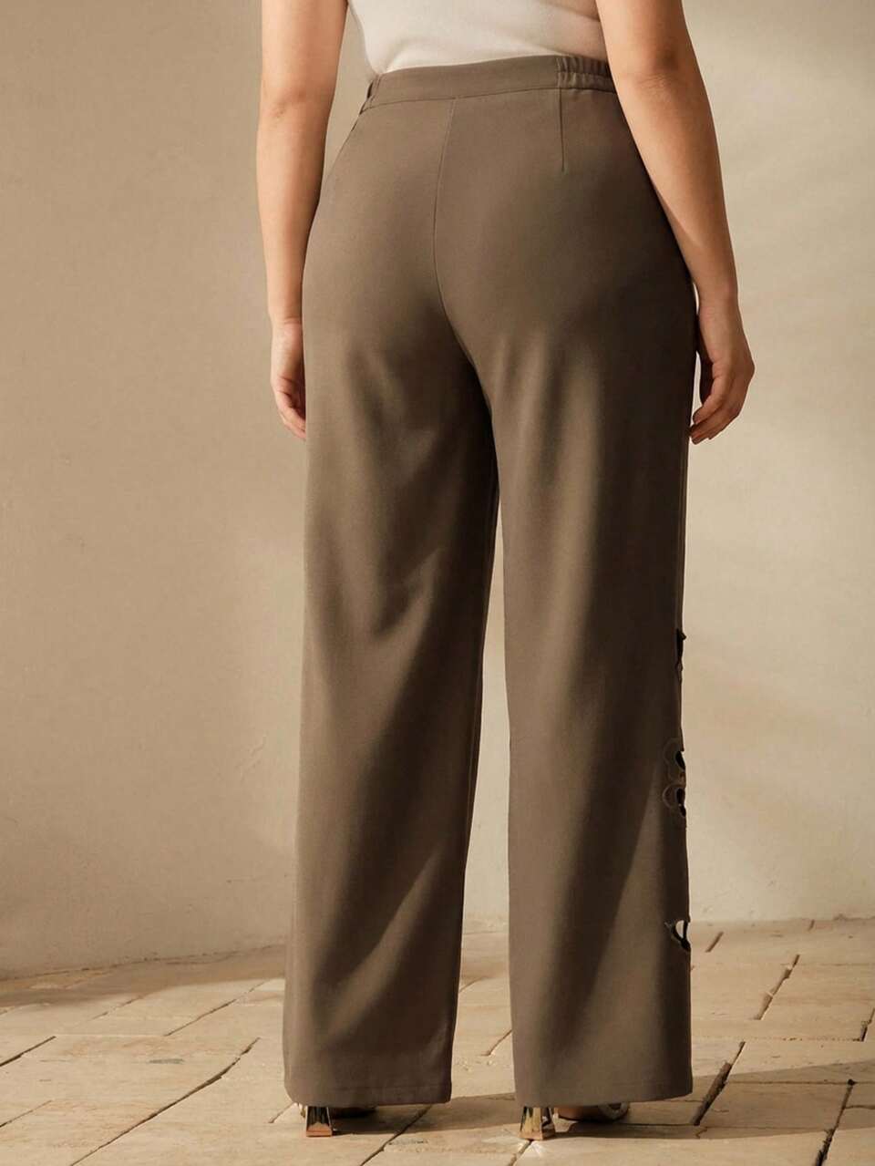 Women's Elegant Brown Autumn Tea Party Floral Hollow-Out Embroidery Loose Straight Leg Pants,Spring/Summer Wedding Carnival Party Trousers