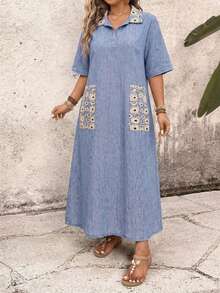 SHEIN Plus Size Loose Denim Floral Pocket Dress - Blue - View 3