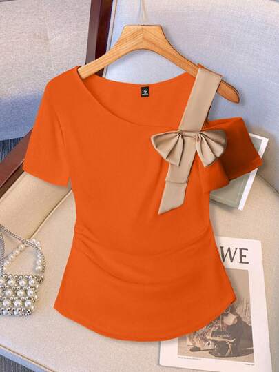 GlowEve CURVE Camiseta de manga corta con lazo y decoración de color contrastante para mujer talla grande