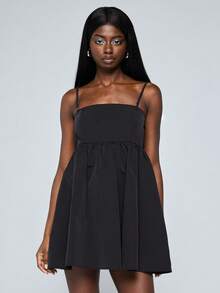 COUREZ Đầm hai dây ngắn kiểu smock / Trang phục mùa xuân Y2K cho nữ, đầm kẻ caro dễ thương, trang phục đi chơi, đầm không tay, trang phục đi nghỉ mát, trang phục mùa hè, đầm đen. - màu đen - Xem 2