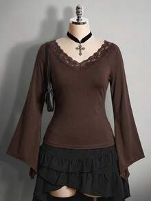 SHEIN ICON 大码女式V领蕾丝拼接喇叭袖T恤 - 棕色 - 查看 7