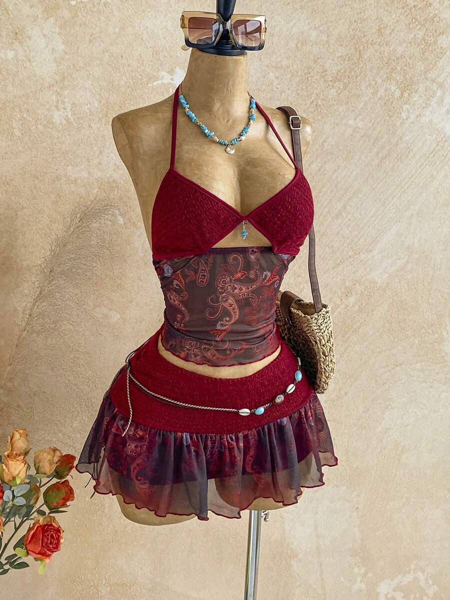Soleia Set Atasan Halter Berpotongan Motif Kacang Mete dan Rok Mini untuk Liburan Wanita - Burgundy - View 1