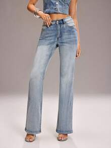 Y2Kool Studio Chunk 女士复古图案刺绣修身喇叭牛仔裤，浅蓝色 - 淺藍色 - 查看 2