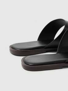 Sleekvia Ladies Comfortable Flat Wear-Resistant Versatile Metal Outdoor Flip-Flops Slippers Summer Shoes - Black - View 5