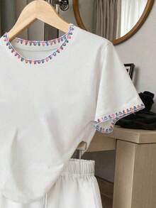 Resyla Women's Floral Trim Round Neck Short Sleeve T-Shirt And Shorts Casual 2-Piece Set - Multicolor - View 4