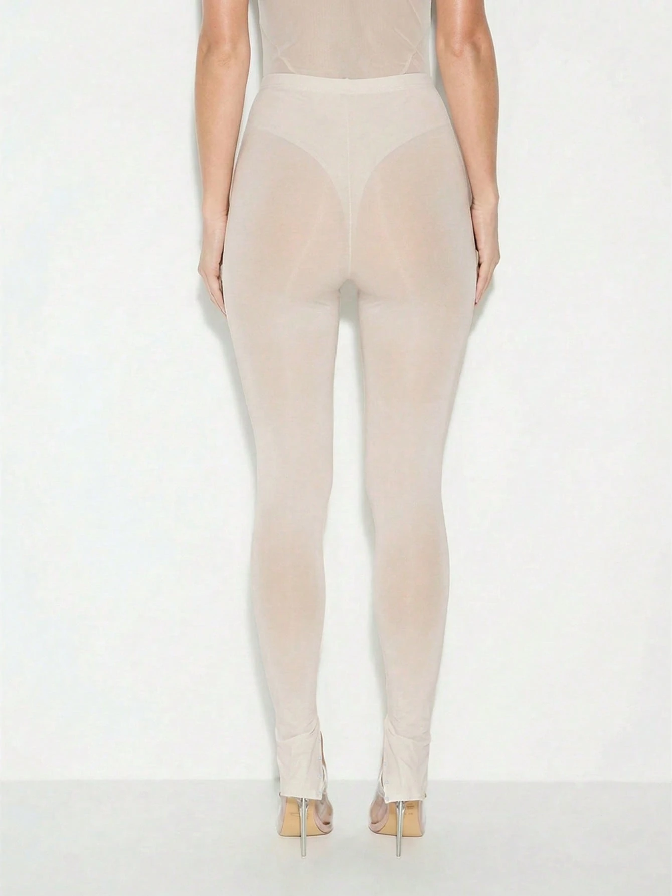 KIZN Leggings de malla de cintura alta con detalle de botones