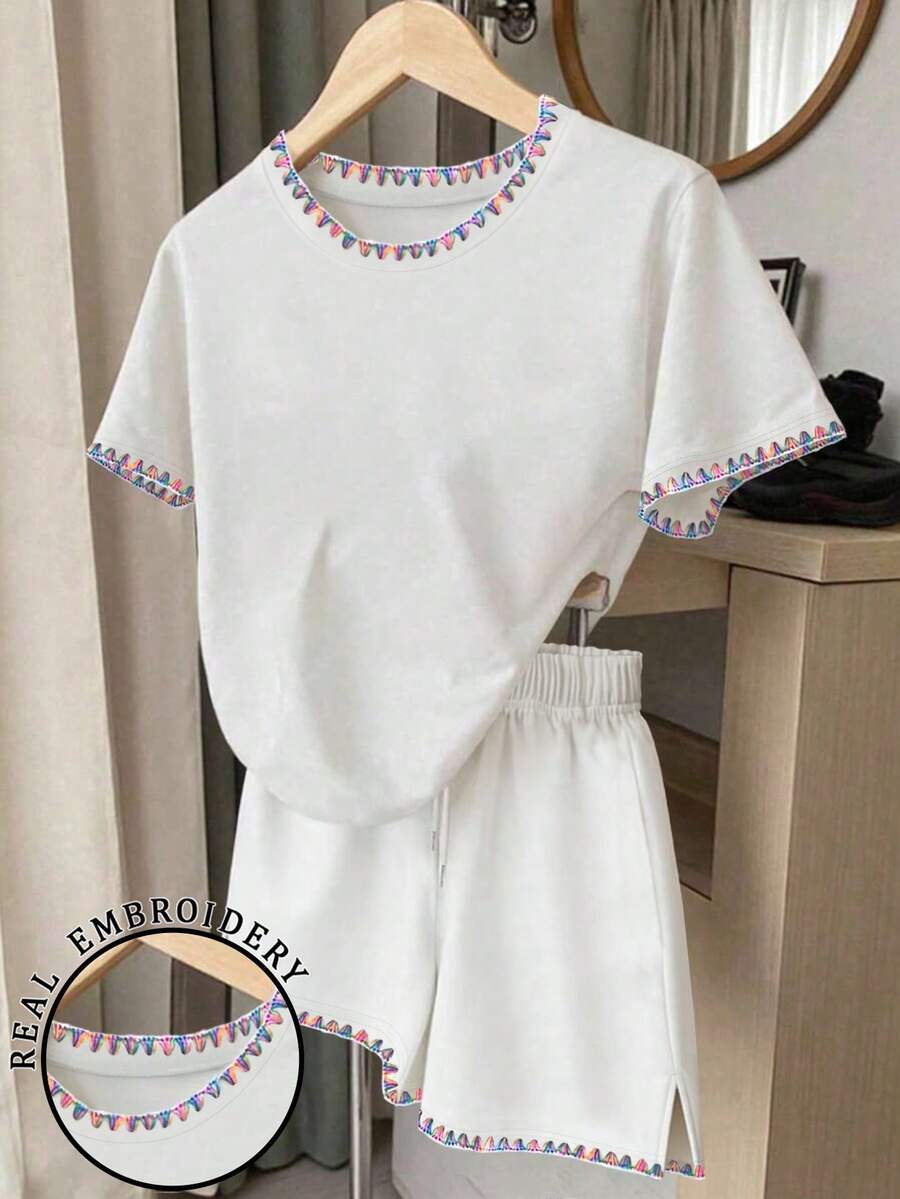 Resyla Women's Floral Trim Round Neck Short Sleeve T-Shirt And Shorts Casual 2-Piece Set - Multicolor - View 1