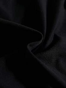 SHEIN 女童两件套/少女休闲时尚创意个性清新简约可爱虚拟女团卡通人物彩色五角星标志印花圆领短袖黑色T恤和黑色短裤可爱夏季套装，时尚可爱街头风女童套装，KPOP GOLDEN 女巫狩猎组合，卡哇伊趣味两件套 - 黑色 - 查看 4