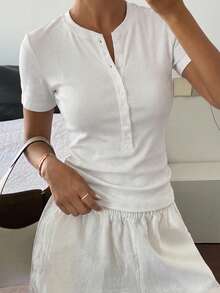 Women's Summer Fitted Regular Shoulder Short Sleeve Casual T-Shirt - White - View 3