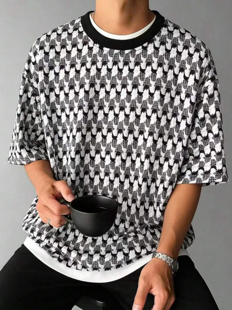 Manfinity Roghcode 男士全印花圆领休闲宽松T恤 - 黑與白 - 查看 1