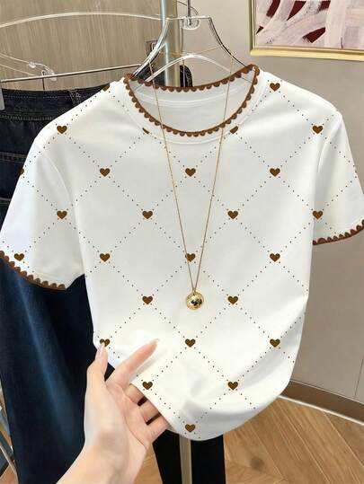 Resyla Camiseta de mujer con cuello redondo, contraste de color, bordado de concha con corazón y lunares