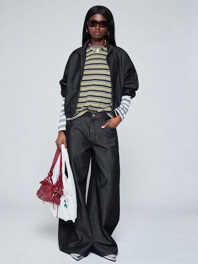 COUREZ Low Rise Skater Wide Leg Jeans With Contrasting Stitching In Rinse Wash /Y2K Summer Clothes For Women Summer Outfits For Women Wide Leg Jeans Oversized Jeans Festival Outfits Concert Outfits Summer Bottoms