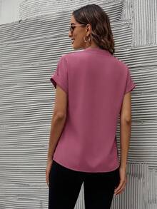 SHEIN Clasi Áo thun nữ cổ chữ V, màu trơn, kiểu dáng thường ngày, đa năng, tay ngắn. - Màu Hồng  Dưa hấu - Xem 2
