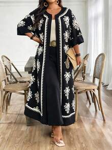 EMERY ROSE Plus-Size Ladies' Woven Printed Holiday Routine 2 Pieces Set - Black - View 5