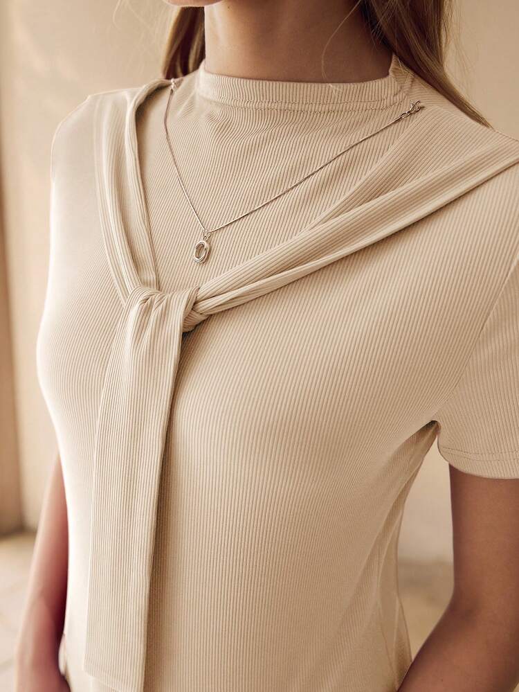 WOMEN'S CASUAL SOLID COLOR TWIST COLLAR SHORT SLEEVE FITTED TOP, SUMMER