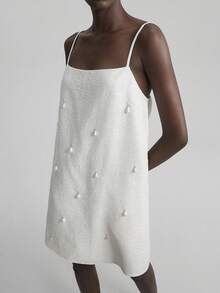 Ontre 2025新款宽松A字白色连衣裙，舒适休闲风格，珍珠装饰，短款吊带裙，适合海滩、度假、波西米亚风、夏季音乐节、西式风格等场合，高品质面料 - 白色 - 查看 3