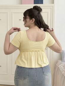 CovetEZ 加大码女式休闲方领短袖黄色T恤，夏季 - 鵝黃色 - 查看 2