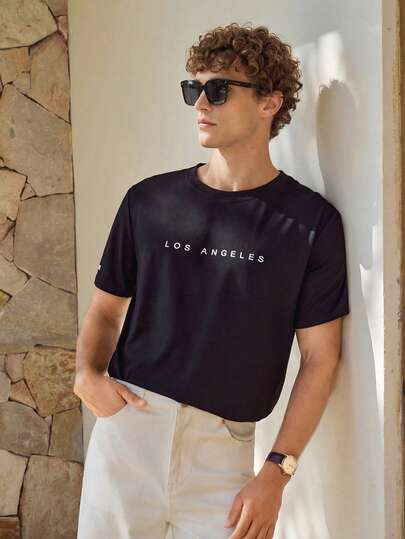 Manfinity CityGents 男士休閒文字印花短袖圓領 T 卹