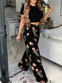 Conjunto de Top corto con estampado floral y pantalones largos con estampado de plantas para mujeres, ideal para primavera/verano - Negro - Ver 11