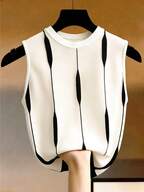 قمصان بدون أكمام وكاميس