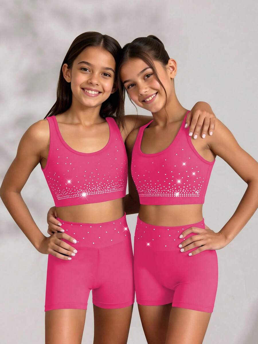 Bộ đồ thể thao cho bé gái tuổi teen, áo và quần short, màu hồng cánh sen | Chất liệu co giãn cao với các hạt pha lê lấp lánh, phù hợp cho tập thể dục dụng cụ và khiêu vũ. - Màu Hồng Tươi - Xem 1