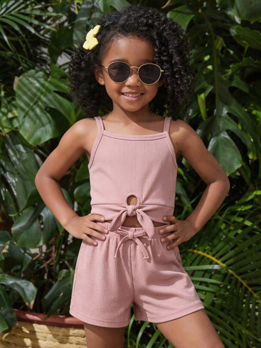 SHEIN 2pcs/Set Young Girl Light Pink Ribbed Knit Camisole And Shorts Set,Summer Matching Holiday Family Vacation Resort Wear Tweens Two Piece Outfits,Cute - Pink - View 1