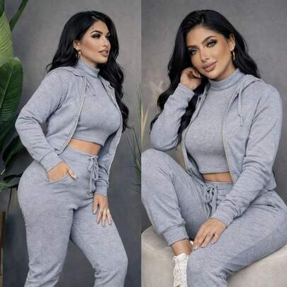 Conjunto de 3 piezas súper cómodo y con estilo,Elaborado en tela acanalada tipo rib, suave, cómoda y con excelente ajuste.