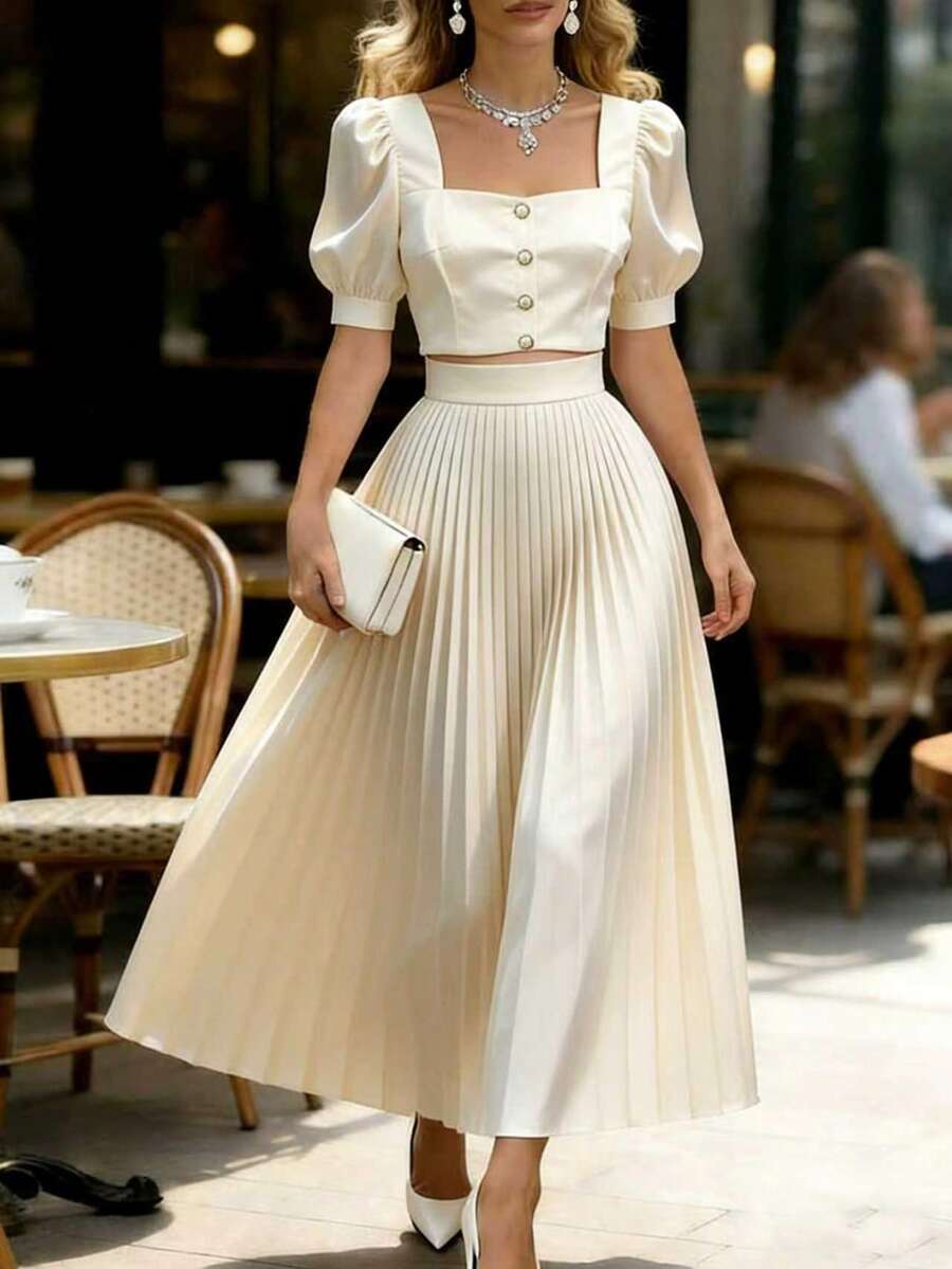 Franclia 杏色缎面方领泡泡袖金属纽扣单排扣上衣 + 同色百褶长裙，Gentle Vibe 通勤两件套 - 杏色 - 查看 1