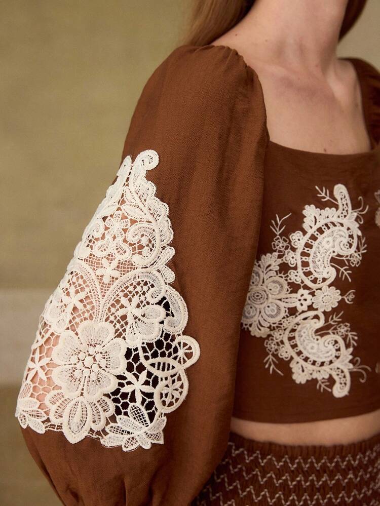 WOMEN'S CUFF HOLLOW-OUT EMBROIDERED TOP