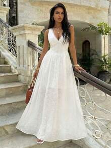 Lucivie Vestido maxi de vacaciones con cuello en V profundo, cintura ceñida y estampado elegante y romántico para mujer - Blanco - Ver 5