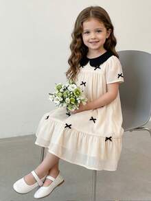 SHEIN Đầm dệt kim cổ Peter Pan phối màu tương phản dành cho bé gái, kiểu dáng thường ngày. - Màu be - Xem 1